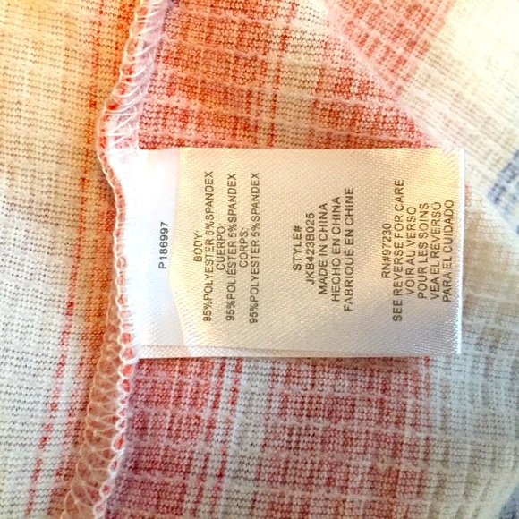 Stripped and tie front blouse with lace details - Picture 5 of 6